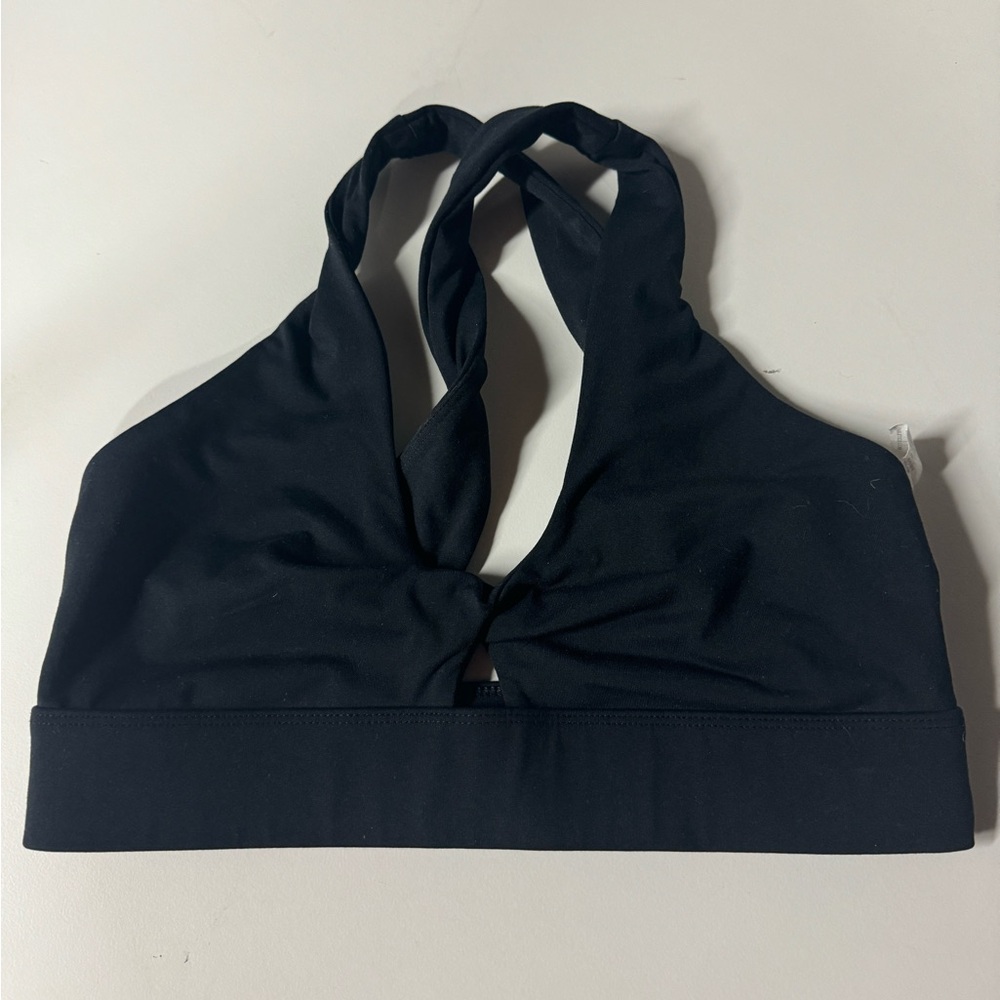 Fabletics sports bra